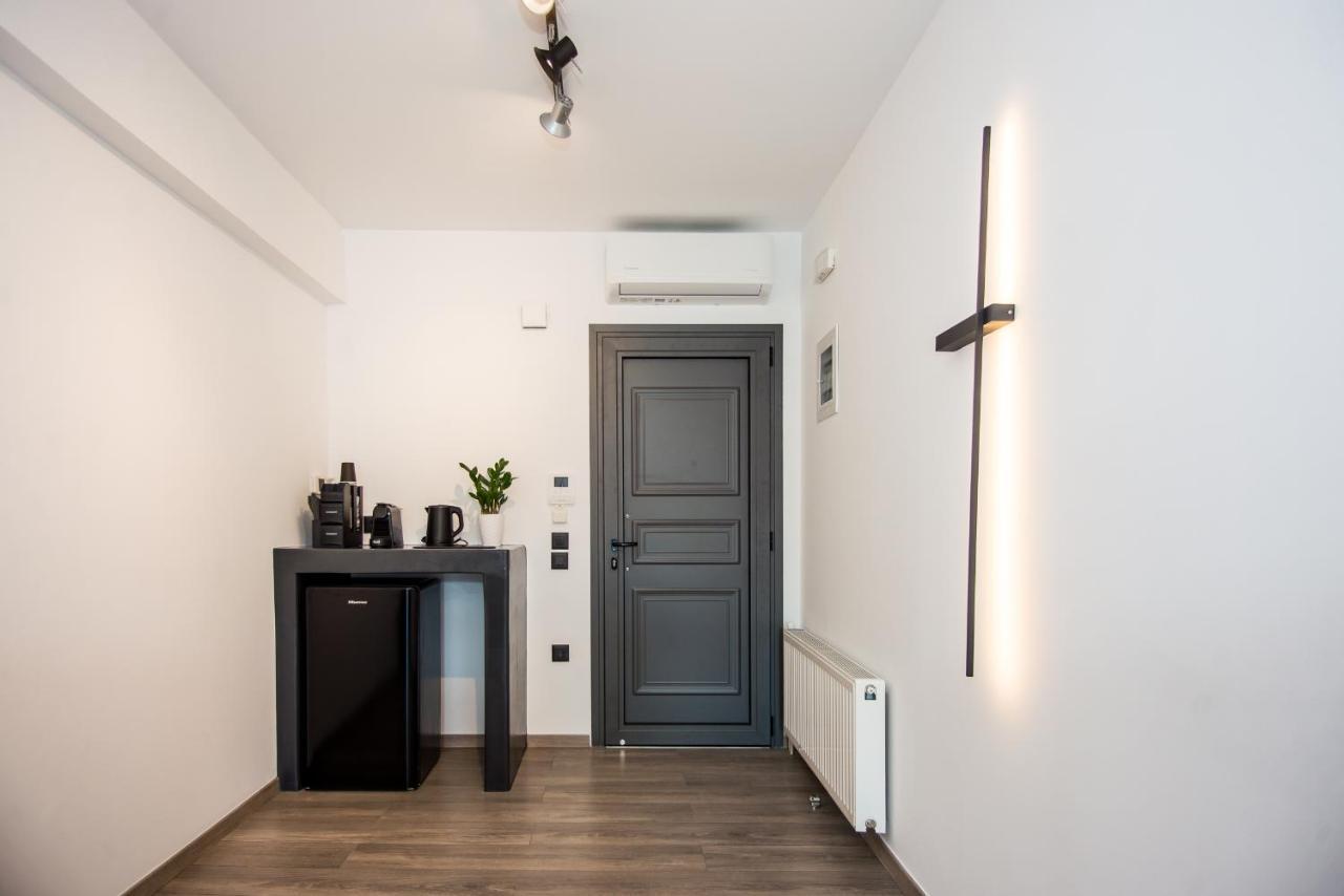 A & B Minimal Suite Ιι With Sea View In Argostoli Exterior photo
