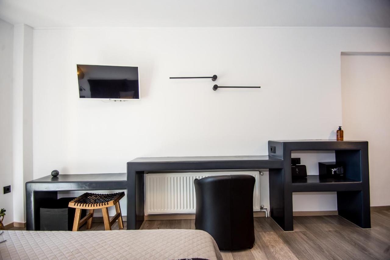 A & B Minimal Suite Ιι With Sea View In Argostoli Exterior photo