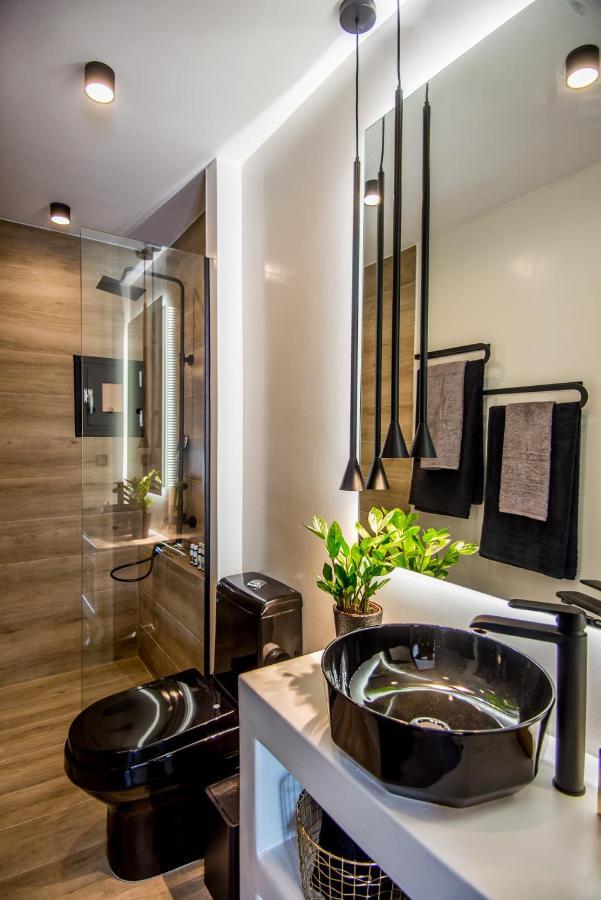 A & B Minimal Suite Ιι With Sea View In Argostoli Exterior photo